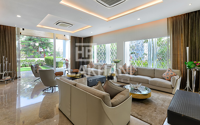 Tiberwal's House stunning living room designs